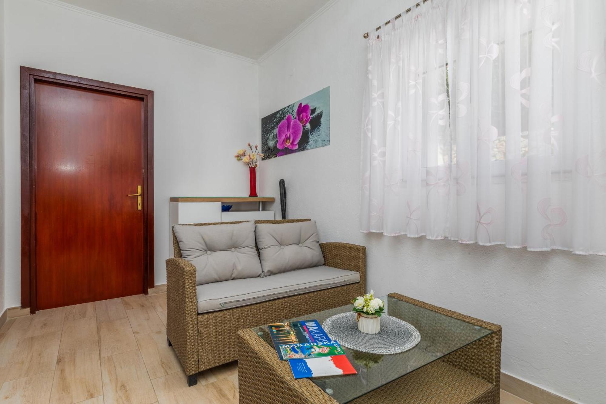 Apartmán Family Friendly With A Swimming Pool - 22975